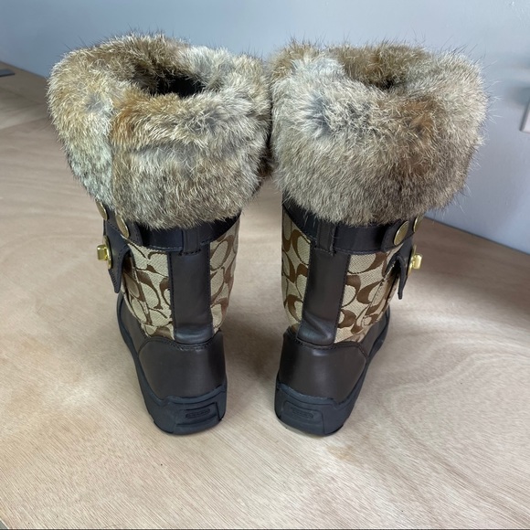 COACH KIMBERLY SIG C WINTER BOOTS-RABBIT FUR TRIM - Picture 3 of 7